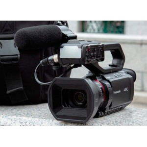 Цифрова відеокамера Panasonic AG-CX10ES (професійна) (AG-CX10)