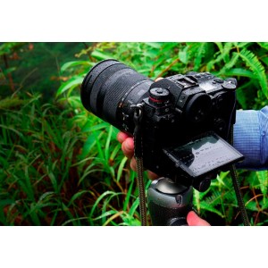 Цифровая фотокамера Panasonic Lumix DC-S1M Kit 24-105mm Black DC-S1MEE-K