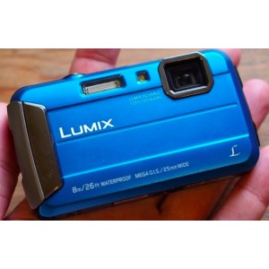 Цифровая фотокамера Panasonic LUMIX DMC-FT30EE-A (синий)