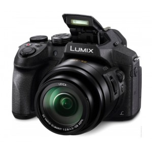 Цифровая фотокамера Panasonic LUMIX DMC-FZ300